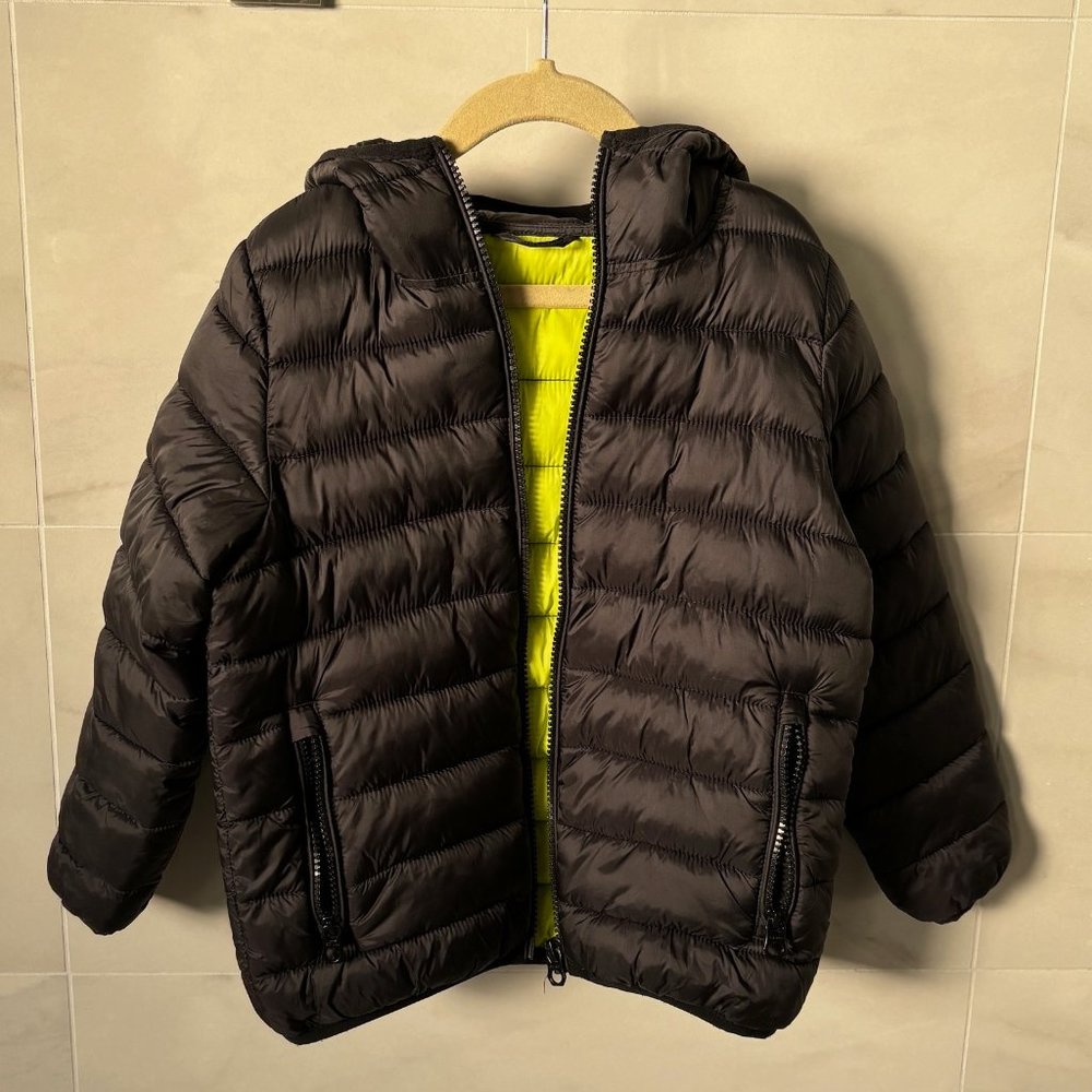 Black Quilted Hooded Puffer Jacket - Kids 5 Years
